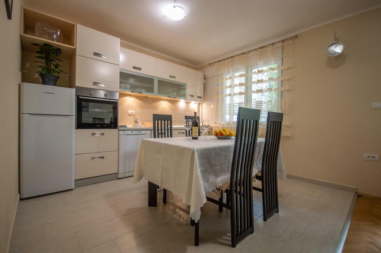 Apartment Nikolic Kotor Zewnętrze zdjęcie